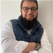 Professeur de soutien scolaire pour primaire et collège, chef de projet informatique expérimenté, propose cours en ligne, avec mét